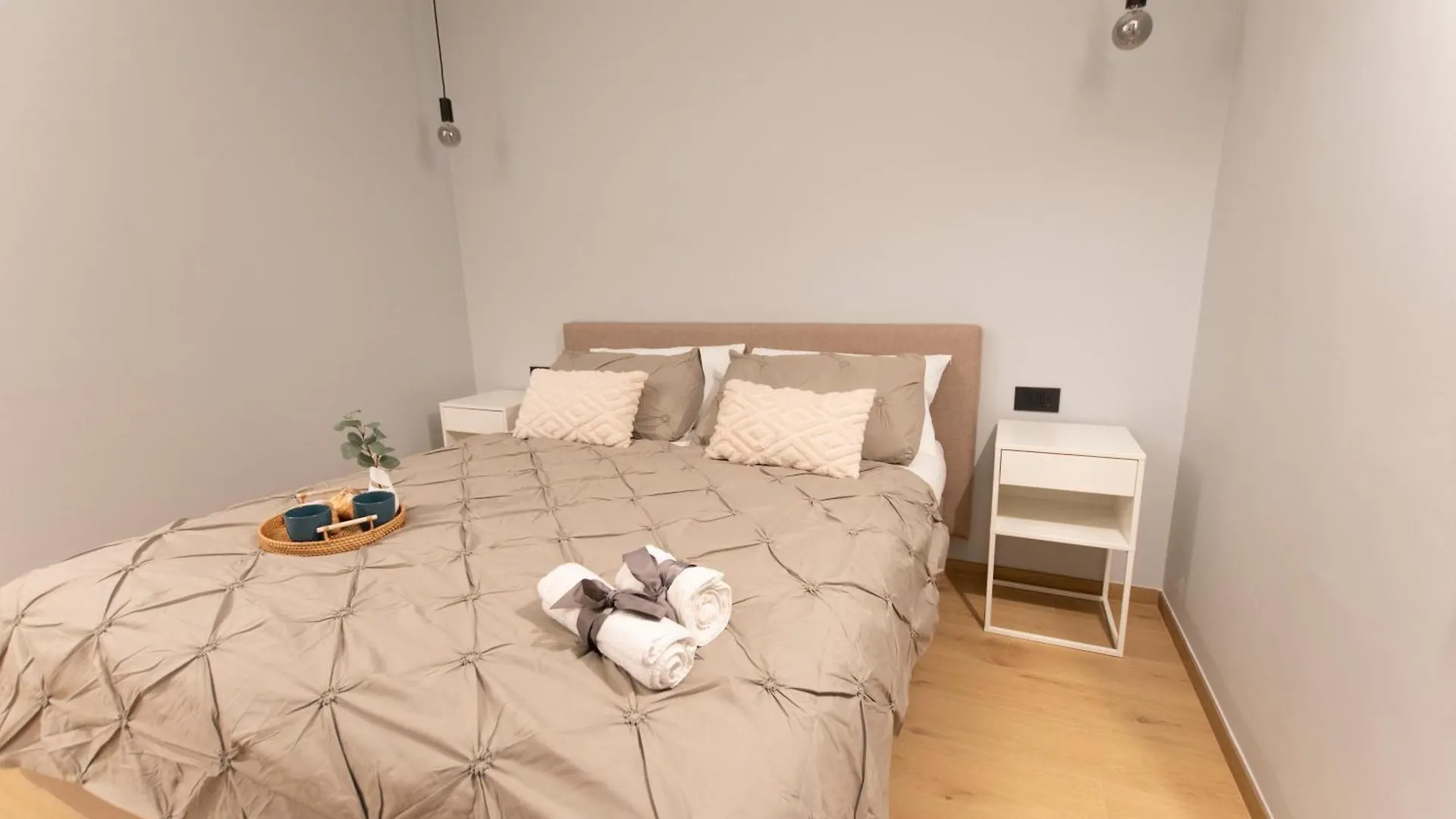 Apartament Ihost Luxury -Private Parking- Plana 4 Mediolan